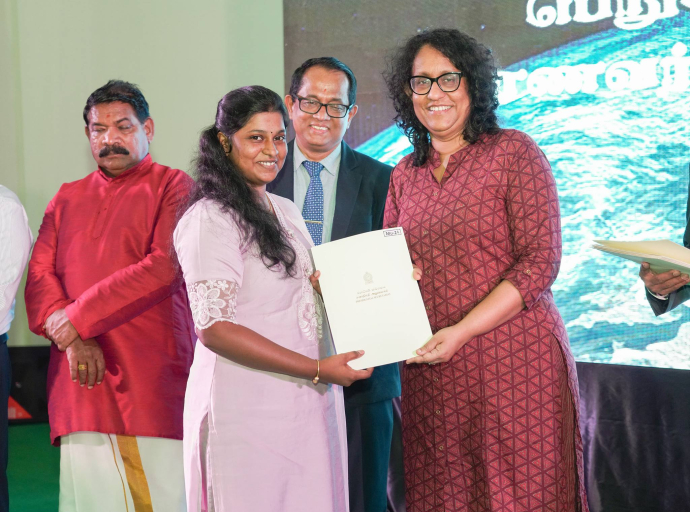 ජනාධිපති අරමුදලෙන් උතුරු පළාතේ උසස් පෙළ විශිෂ්ටයෝ ඇගයෙති